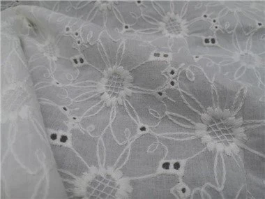Vải ren thêu 100% cotton